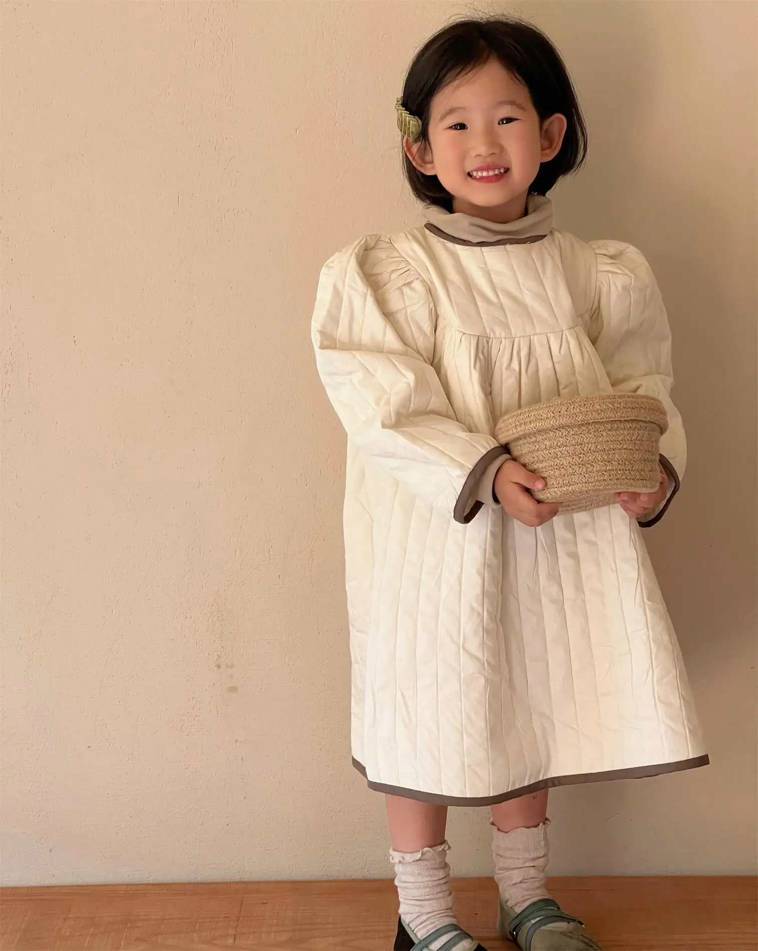 Girls Casual Dresses Korean Childrens Clothing Winter Season New Solid Color Cotton Clip Retro Style Round Neck