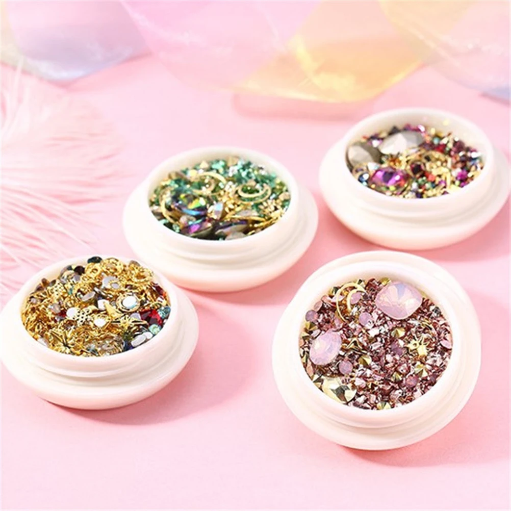 

6 Sets Manicures Ornament Patches Nail Sequins Art Supplies Manicures Decoration Lightweight Durable DIY Gifts
