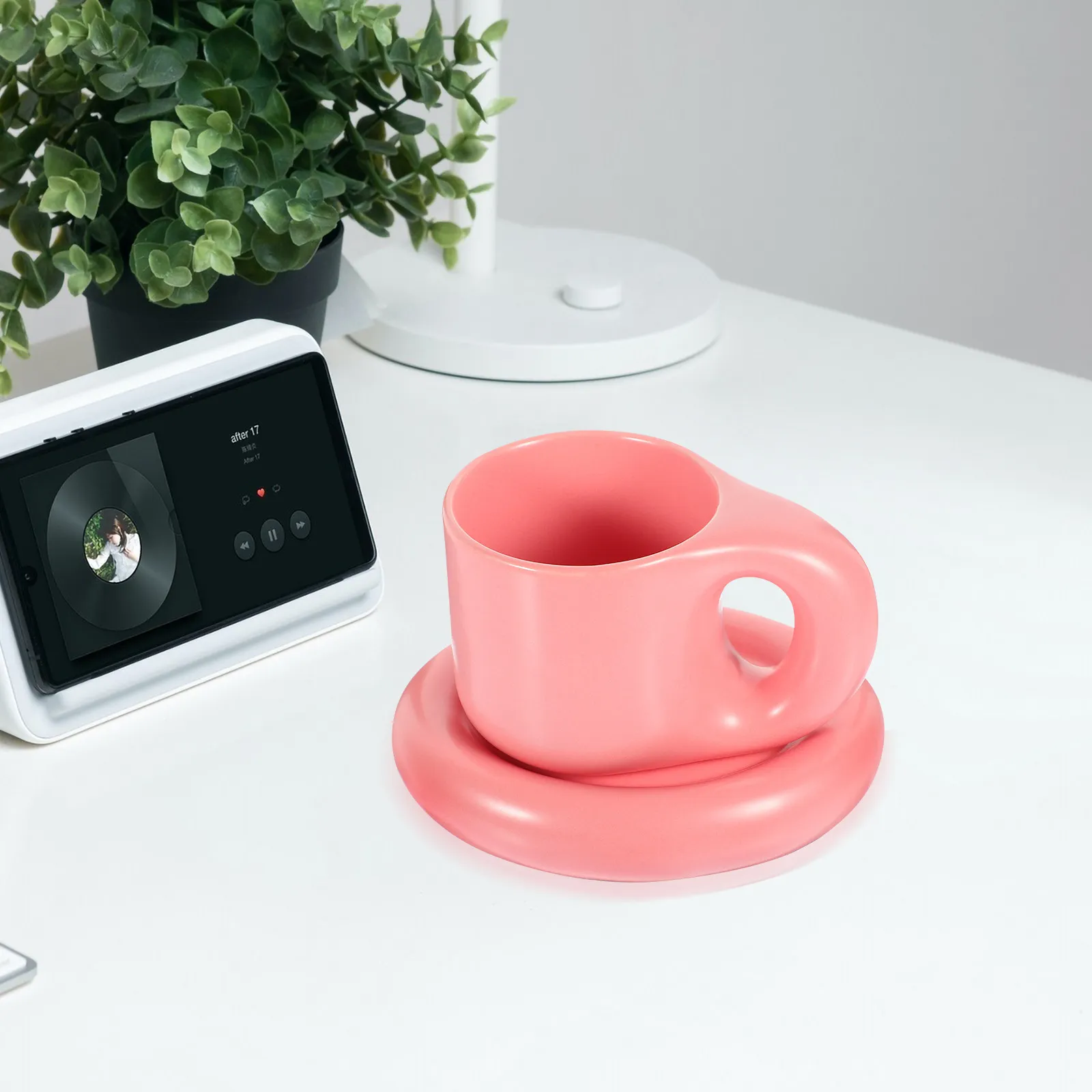 

Ceramic Coffee Mug Retro Style for Home Kitchen Unique Gift for Men Husband Boyfriend Father Coffee Cup with Saucer