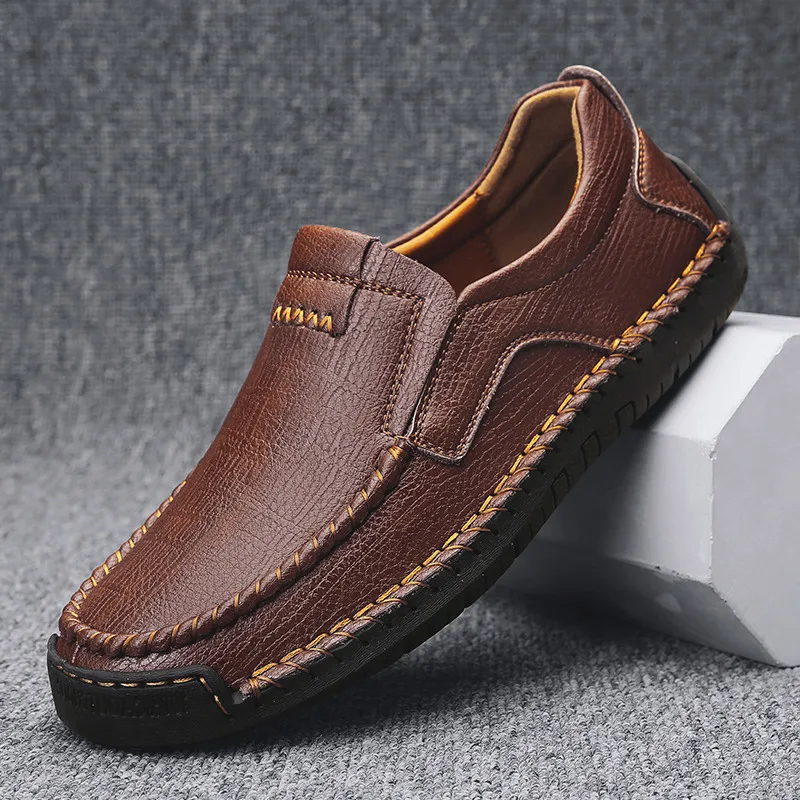 Plus Size Men's Breathable Cowhide Leather Shoes Fashionable Business Casual Men's Shoes Soft Soled Driving Shoes
