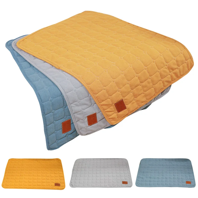 Washable Pet Waffle Mat Pet Diaper Mat Reusable Mats for Dogs Dog Bed Urine Washable Dog Training Pad Four Seasons Pet Mat