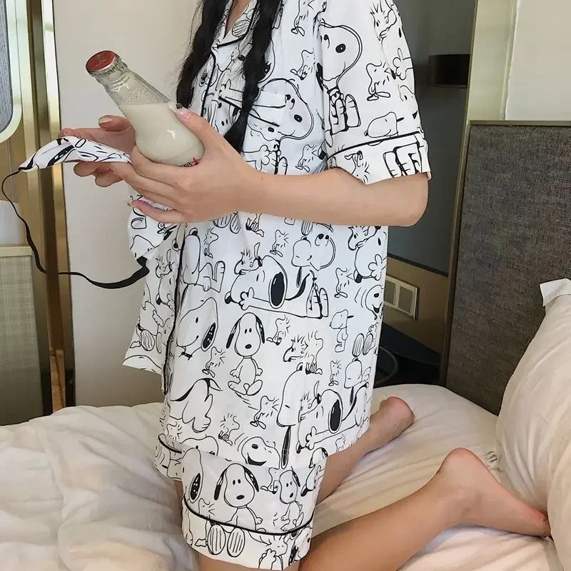 Snoopy Zomer Pyjama Dames Eenvoudige Mode Korte Mouwen Korte Broek Pyjama Set Leuke Cartoon Anime Print Thuis Leisure Kleding