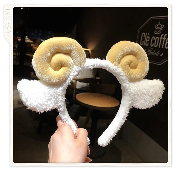 

Вечерние плюшевые повязки на голову с рогами ягненка для взрослых и детей, повязка на голову для девочек, подарки на день рождения, ленты для волос с животными, костюм на Хэллоуин, косплей