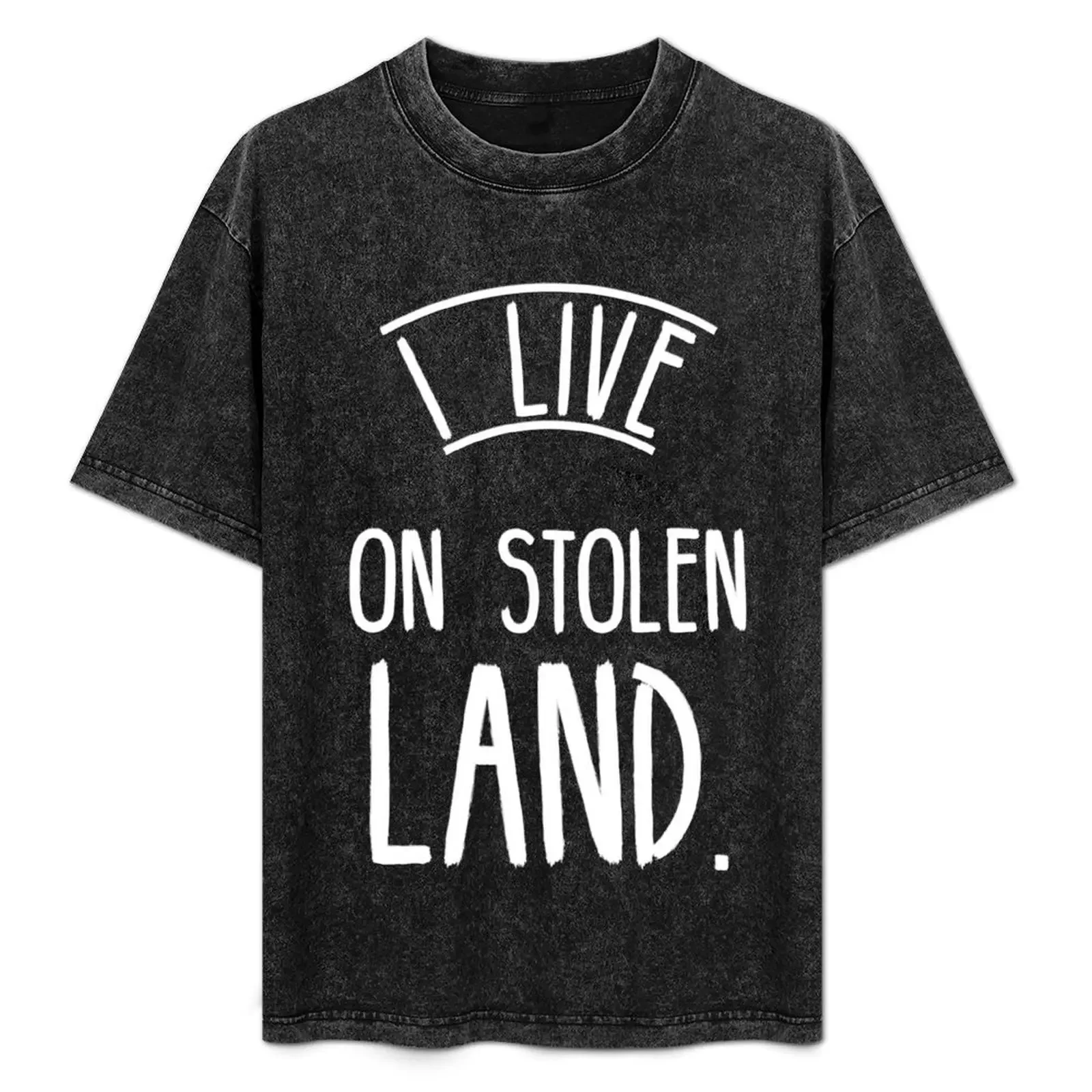 

Футболка I live on stolen land, футболка с рисунком, мужская футболка, бутик одежды на день Святого Валентина, летняя рубашка, простые футболки для мужчин