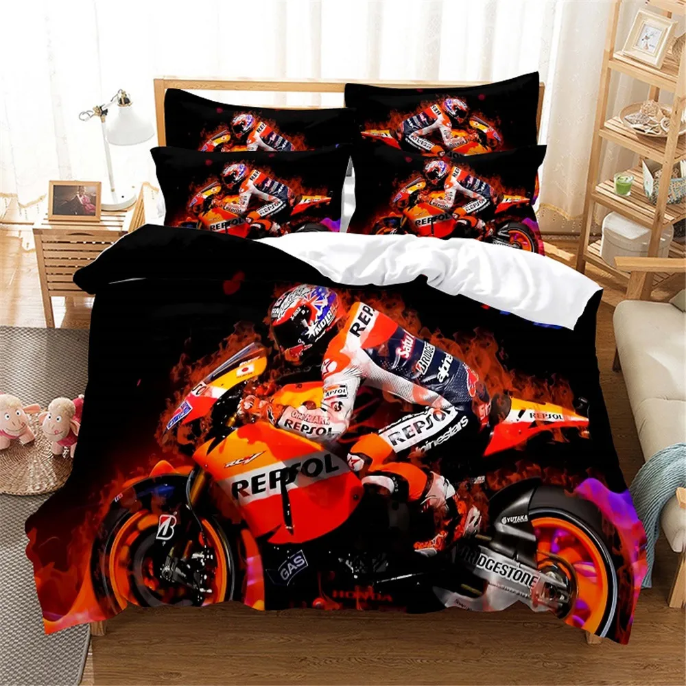 

King Size 3D Moto - Themed Cotton 3 - Piece Duvet Cover Set with Double Duvet Covers and Pillowcases, Ideal for Couple Beds