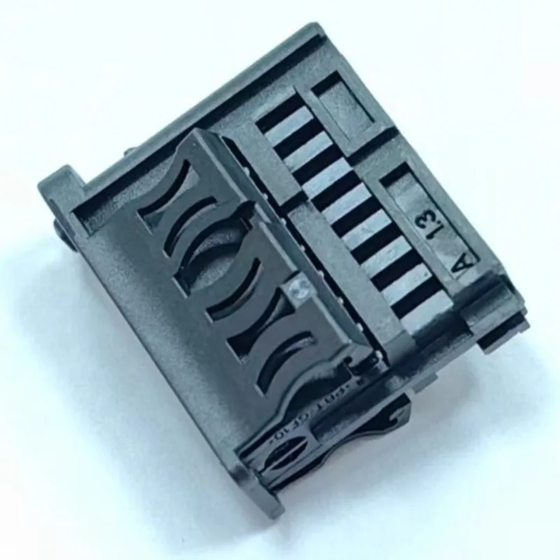 2320016-1 NANOMQS 16P Carcaça de terminal fêmea, escudo de conector elétrico em miniatura isolado para eletrônicos automotivos/fio