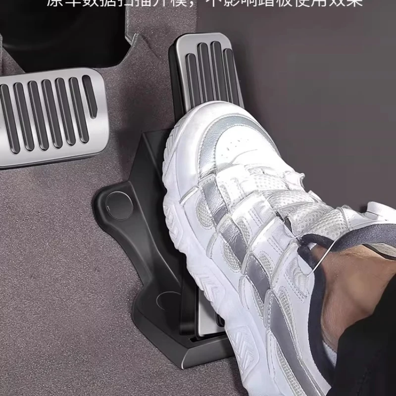 For BYD Atto 8 Tang L Accelerator brake pedal interior modification anti slip metal pedal