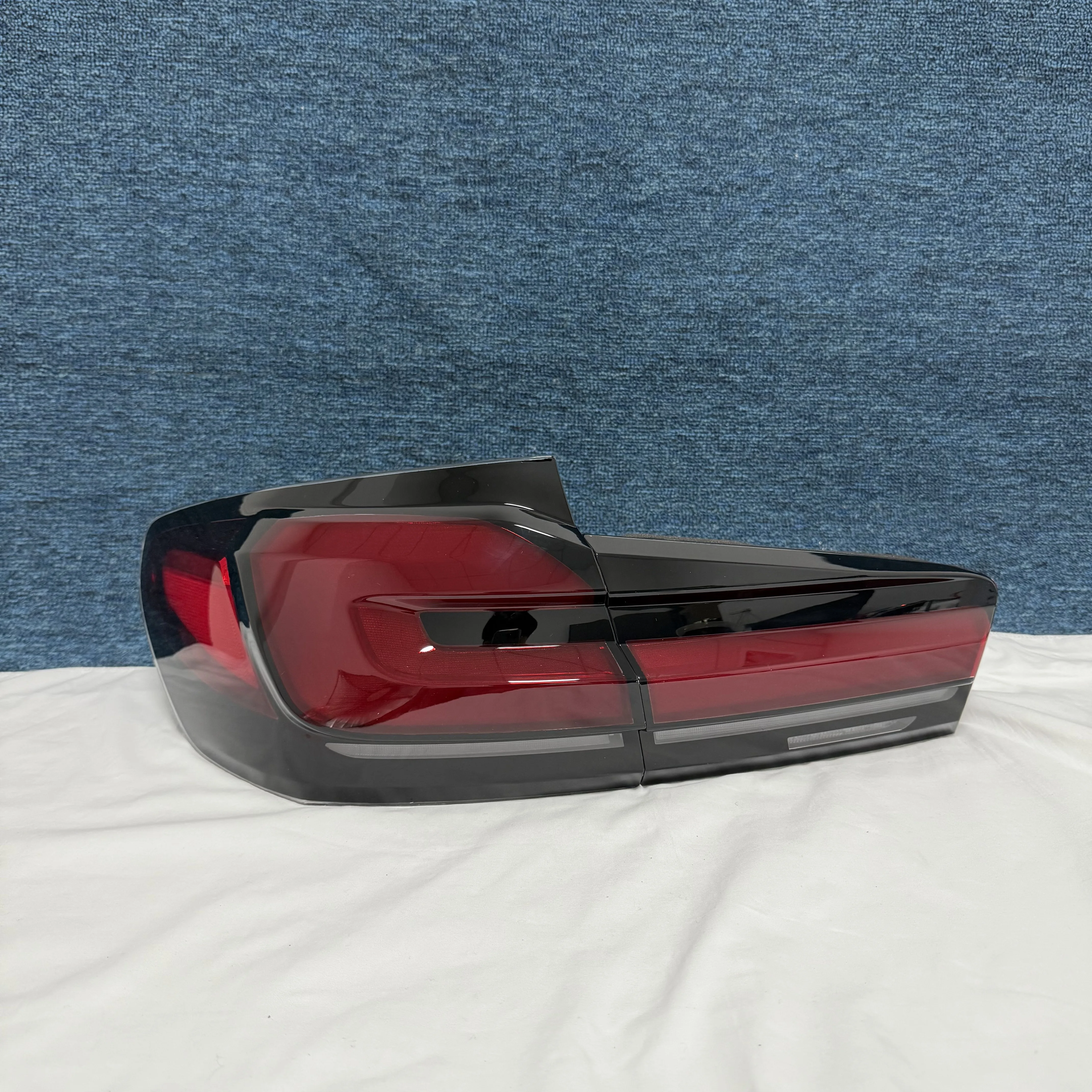 

Подходит для задних фонарей BMW серии 5 в сборе 10-17 F11, модифицированный 21 светодиодный задний фонарь для ходовой воды