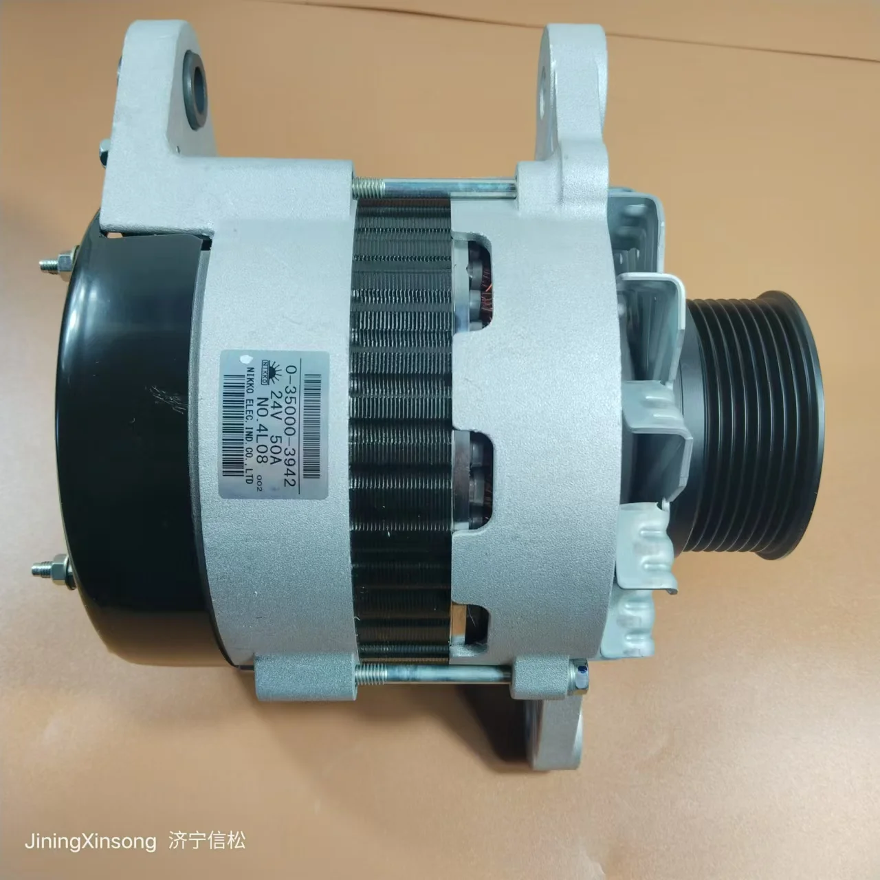 

50A 24V 300-7-8 ALTERNATOR NIKKO Construction Machinery Parts 0-35000-3942 0-35000-3942