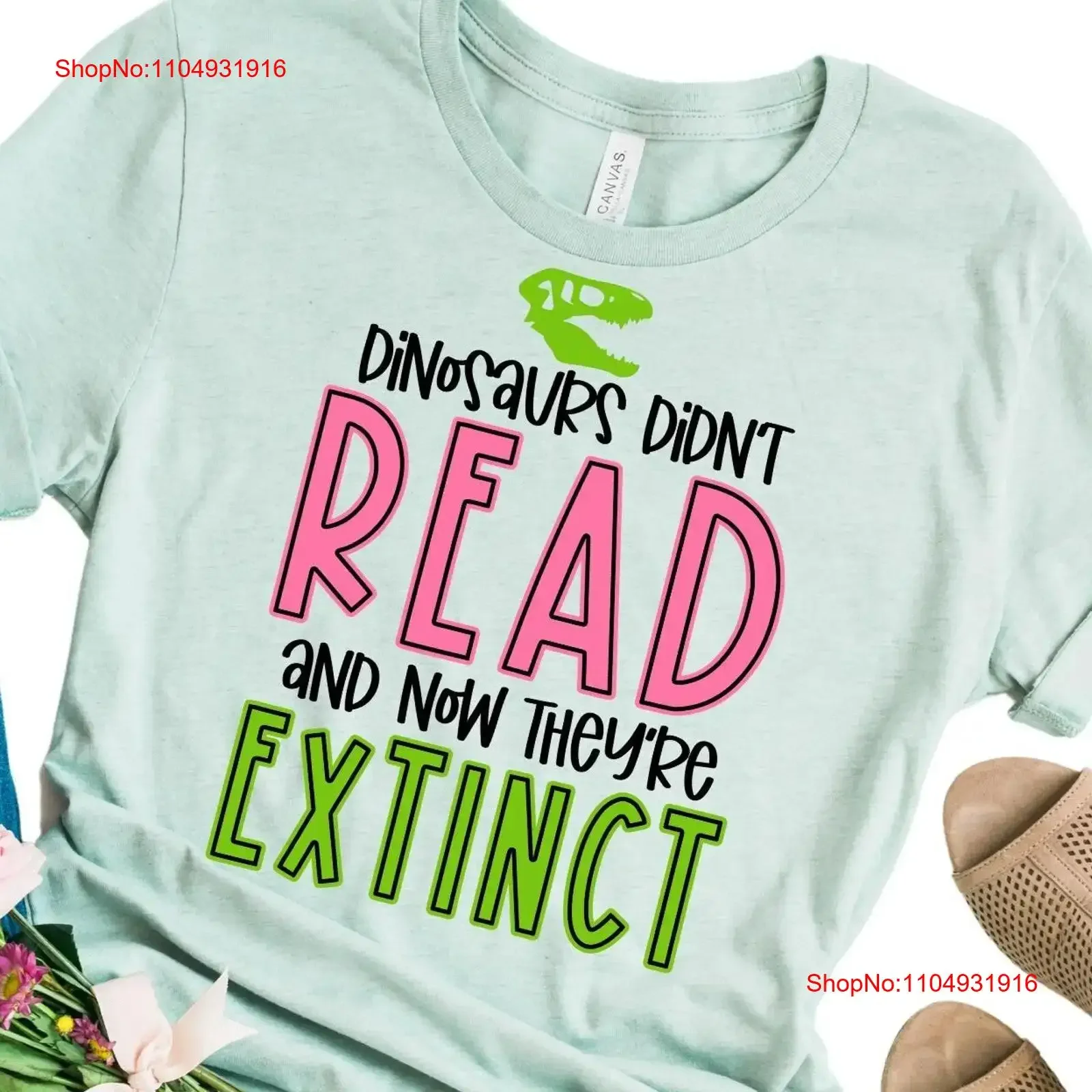 

Dinosaurs Didn't Read and Now They're ExtincT T Shirt Teaching Teacher Field Trip for Teachers Teach vintage Washed