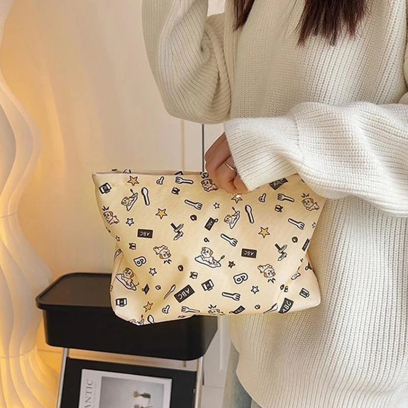 Sanrio Hello Kitty Dames Cosmetische Zakken Grote Capaciteit Opbergtas Reizen Draagbare Clutch Toilettas Etui Meisje Cadeau