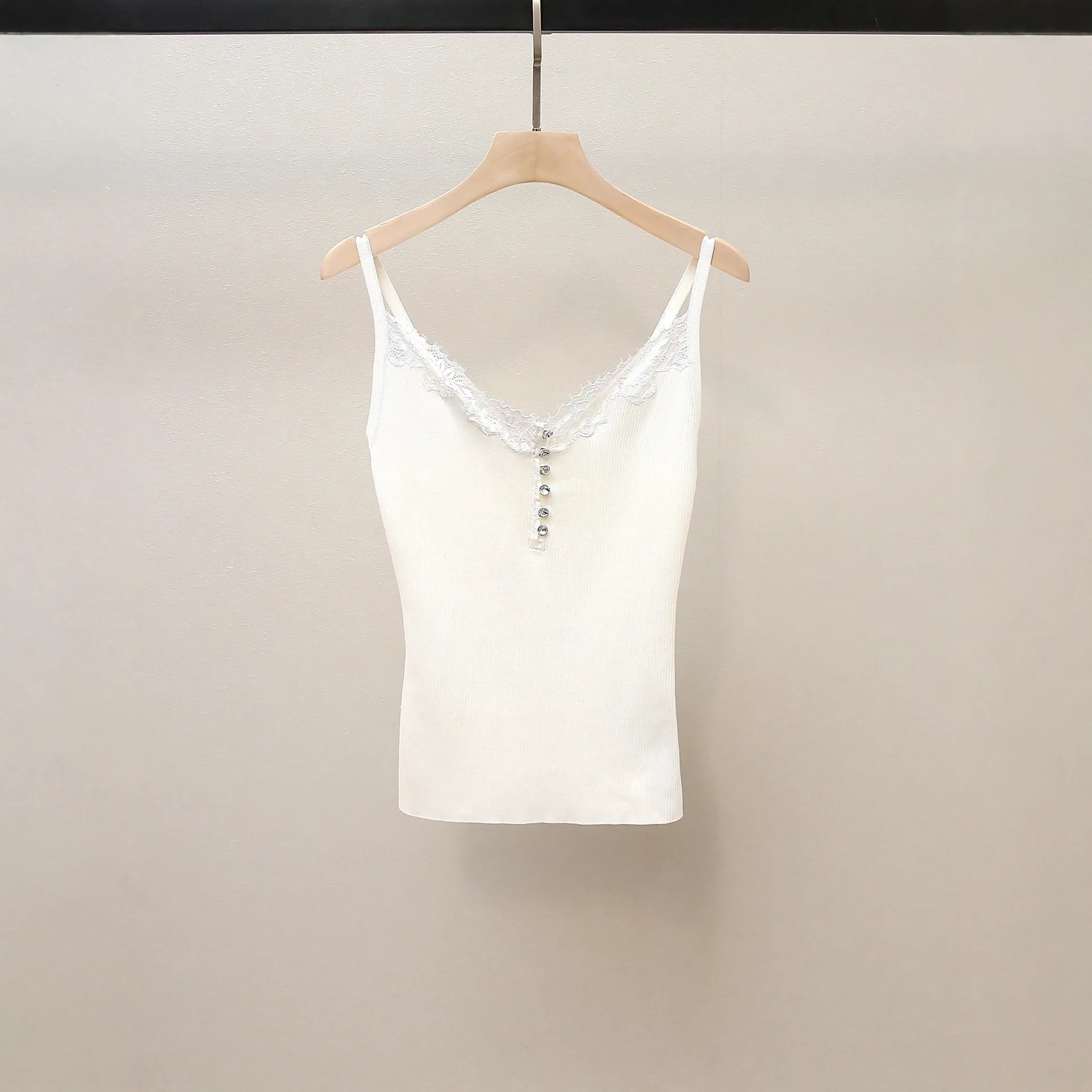 

Осенний новый французский элегантный кружевной лоскутный облегающий вязаный топ-бретелька