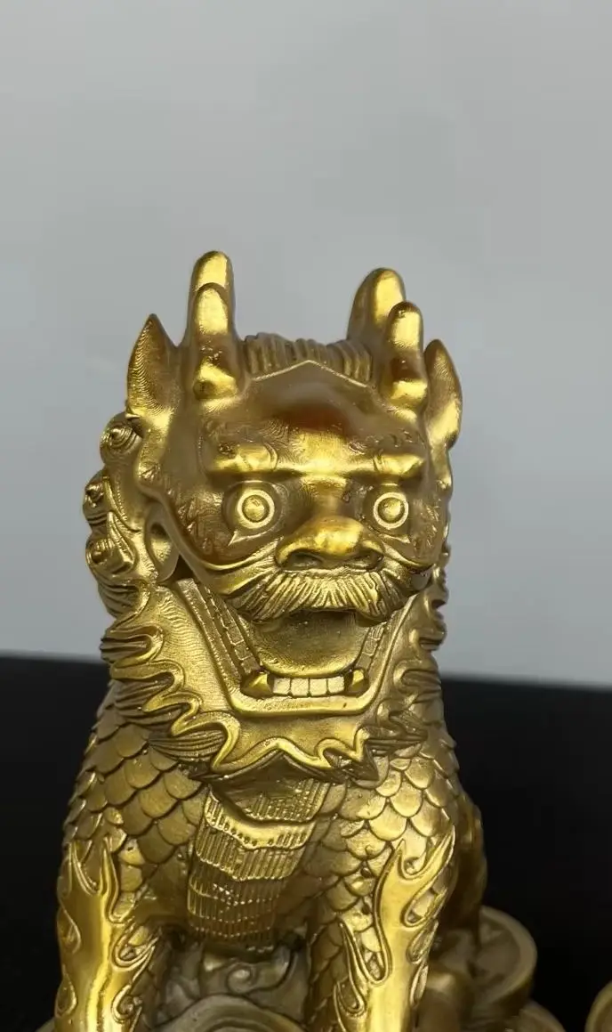 Tibetan Temple Collection Old Brass Protecting the Treasure Qilin Yuanbao coins Kirin Statue Amass wealth Ornaments Town house