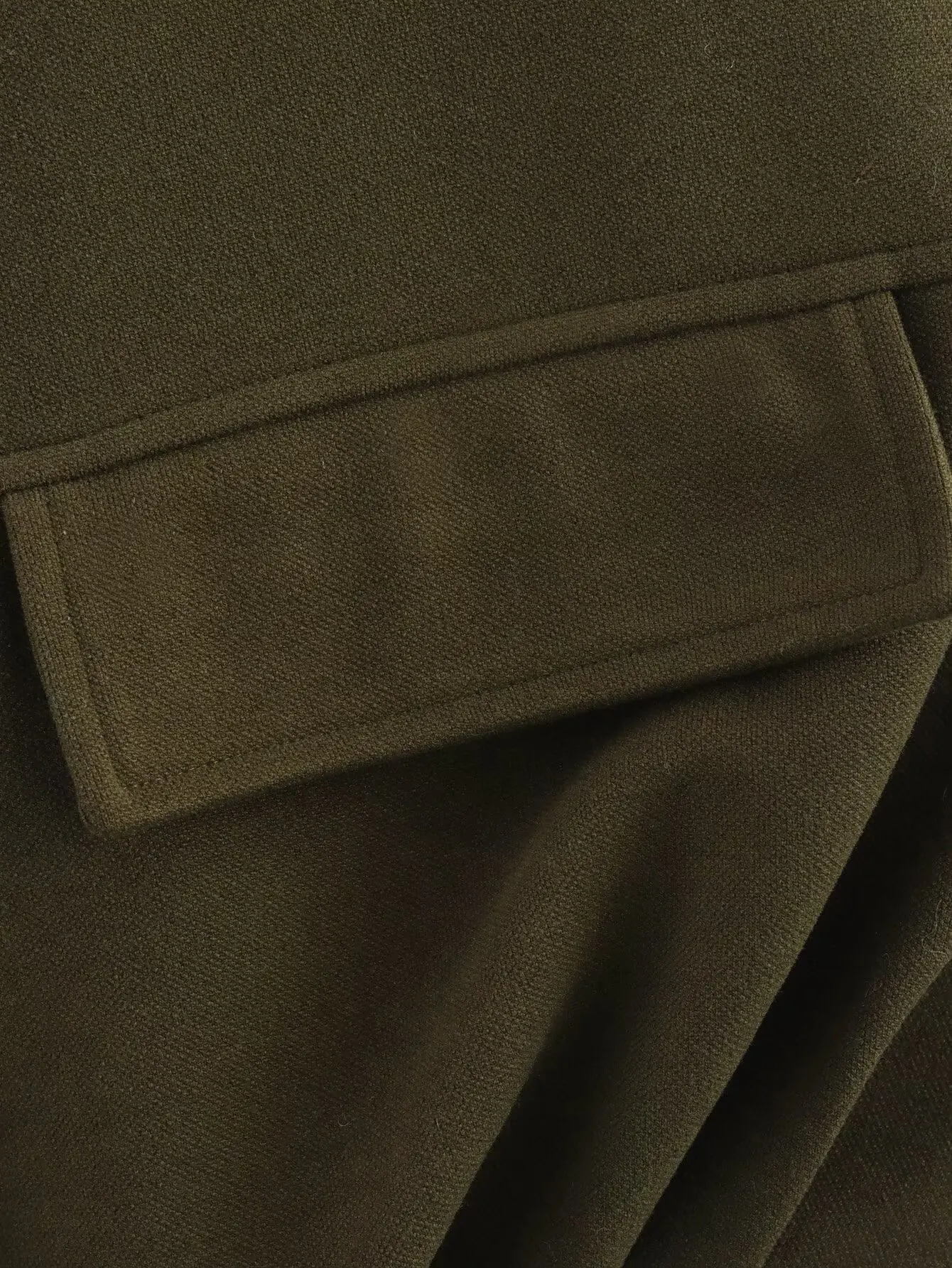 Women's Army Green Pocket Pleated Casual Vest Round Neck Sleeveless Fashion Trend 2026 Spring and Autumn New Style