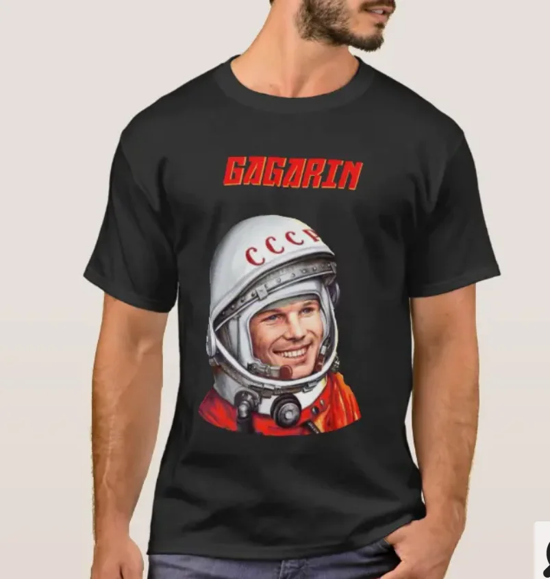 CCCP Soviet cosmonaut Yuri Gagarin T-Shirt. Summer Cotton Short Sleeve O-Neck Mens T Shirt New S-3XL