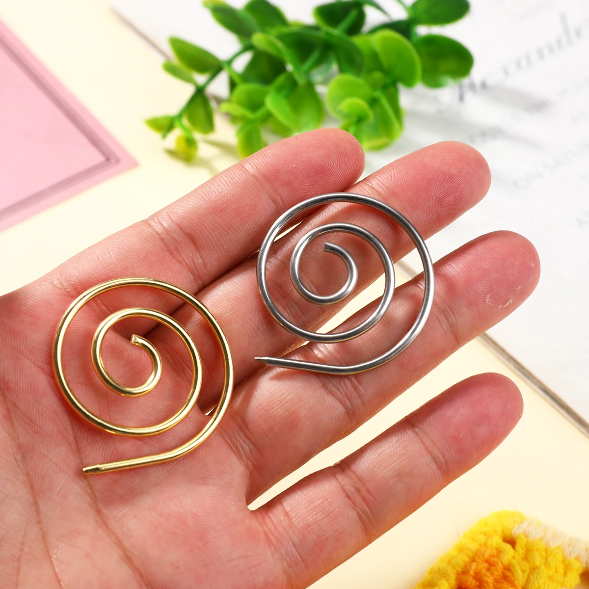 1/2/3/9pcs Spiral Cable Knitting Needle Circular Mix Color Knitting Tools Locking Stitch Markers  Crochet Latch Marker Pin view 4