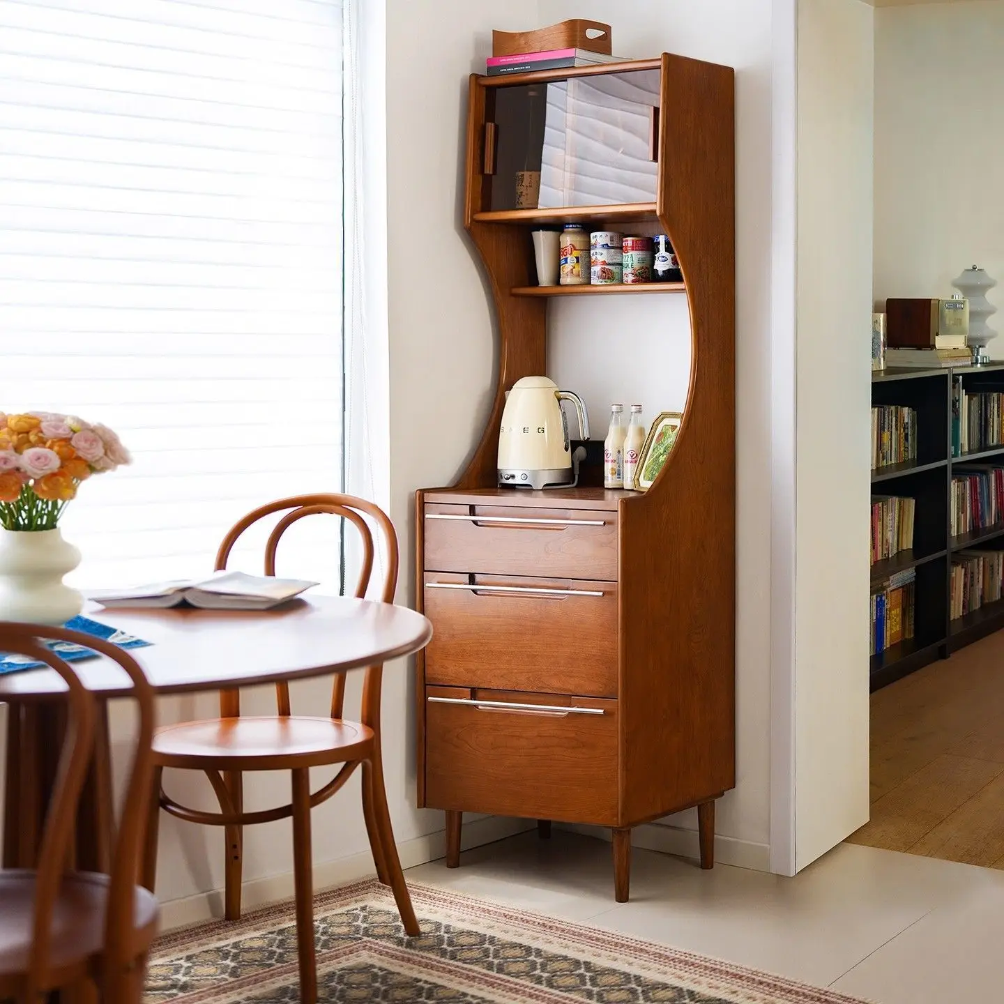

Customizable Nordic medieval dining side cabinet Solid wood locker integrated against the wall Tea dining side cabinet