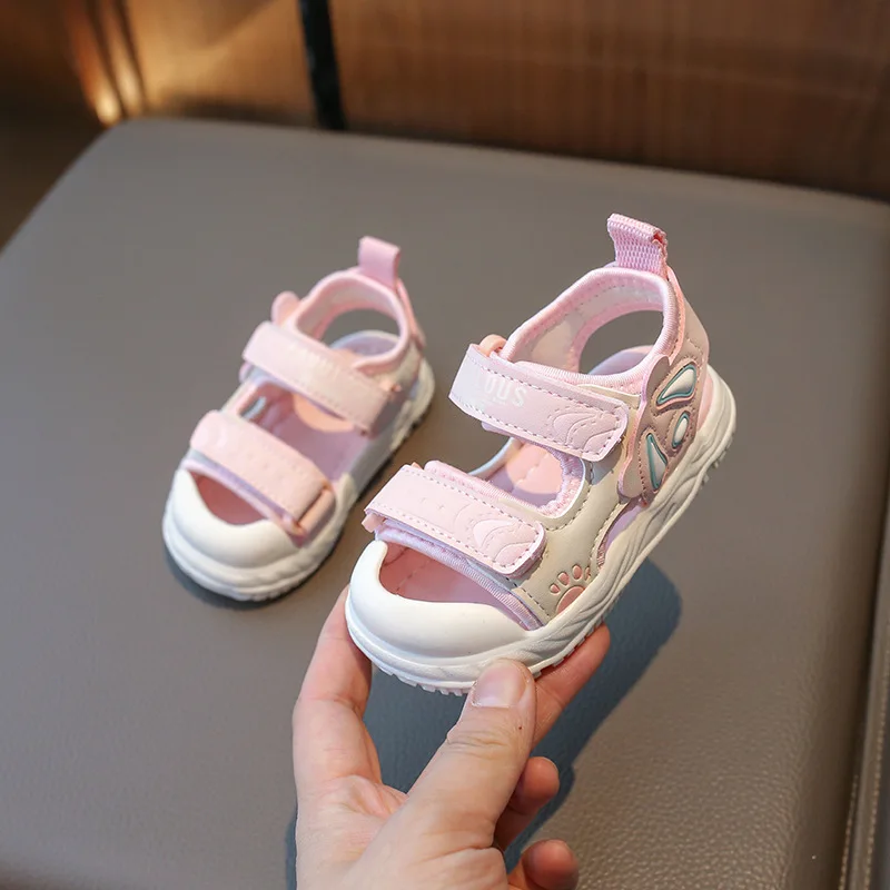 Fashion Baby First Walkers 2026 Summer New Kids Sandals Comfort Non Slip Boys' Beach Shoes Cute Versatile Girls' Cartoon Sandals