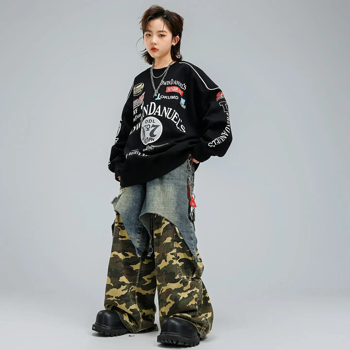 طفل Kpop الهيب هوب الملابس السوداء خطابات البلوز كامو الدنيم المرقعة ممزق السراويل لفتاة صبي الشارع أزياء رقص الملابس #2