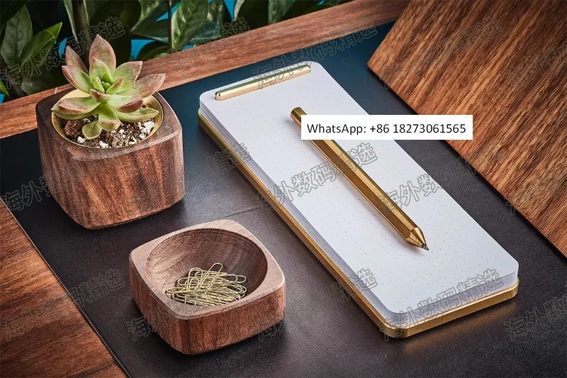 

Portable metal bottom notebook with note taking function