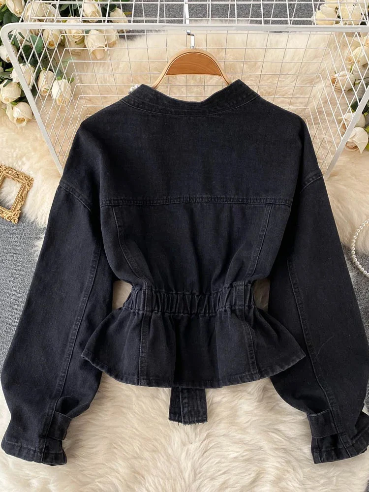 Fall 2026 New Retro Denim Jacket Coat Female Temperament V-neck Single-breasted Beaded Waist Slim Jacket Top KK1333