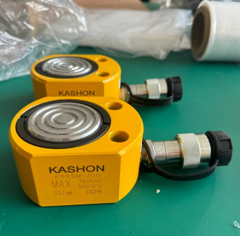 

RSM-300 700 Bar/10000 psi 30 Ton Single Acting Spring Return Adjustable Low Height Mini Steel Hydraulic Cylinder Jack