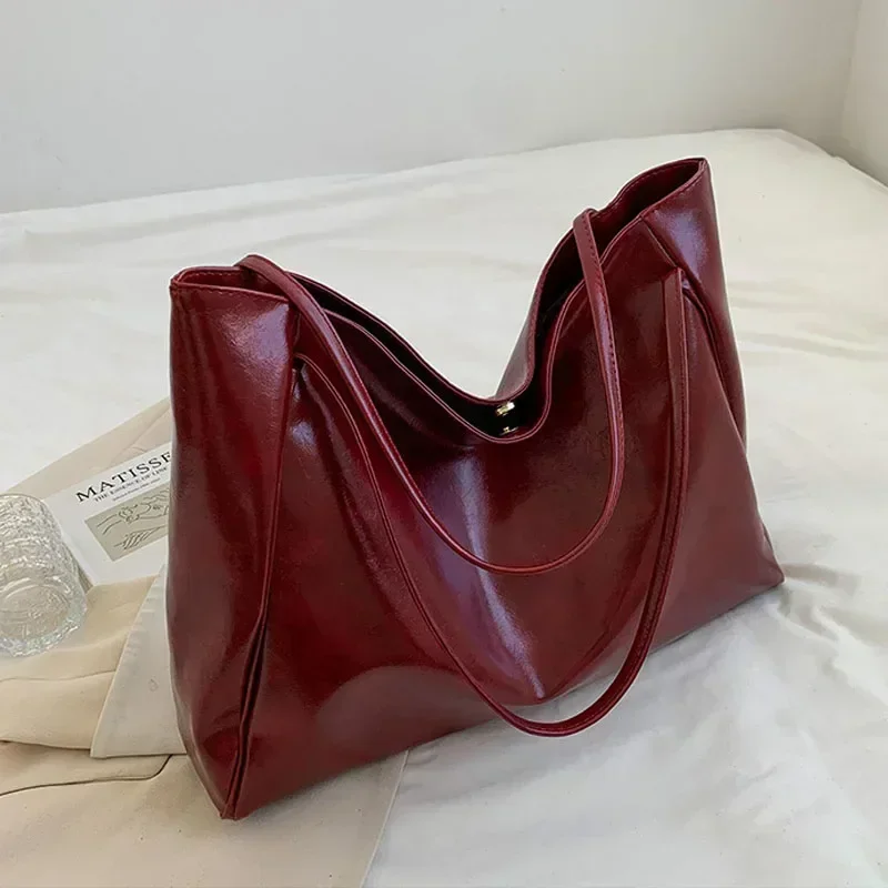 Sac fourre-tout en cuir PU souple pour femme, sac à bandoulière rétro, sacs de seau portables décontractés, poudres sous les bras, grande capacité, mode initiée