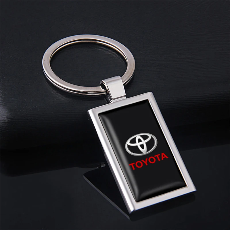 1 قطعة سبائك الزنك سيارة كيرينغ السيارات شعار المفاتيح قلادة الديكور لتويوتا فورتشنر هايلاندر مارك-X ميراي هليكس بيكانتو TRD #1