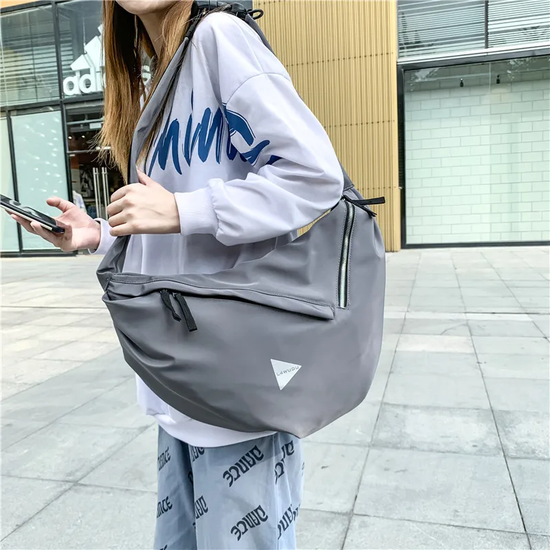 New street trend nylon crossbody bag Korean version of solid color chest bag backpack shoulder bag for men and women purses