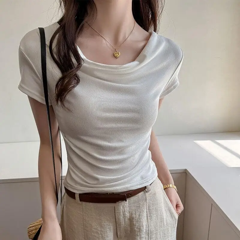 

Short Sleeved T-Shirt for Women In Summer Slim Fit and Slimming Design Versatile Solid Color Pure Cotton One Shoulder Top