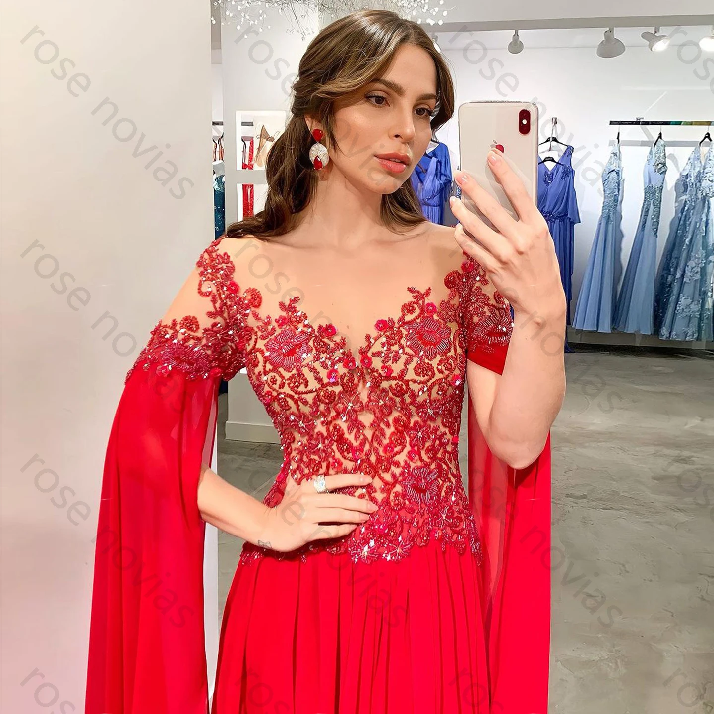 Wysokiej jakości elegancka sukienka wieczorowa w kolorze arabskiego czerwonego wina z szyfonu, zdobiona koralikami, z rękawami typu cape, idealna na przyjęcia weselne, model SS298, możliwość personalizacji.