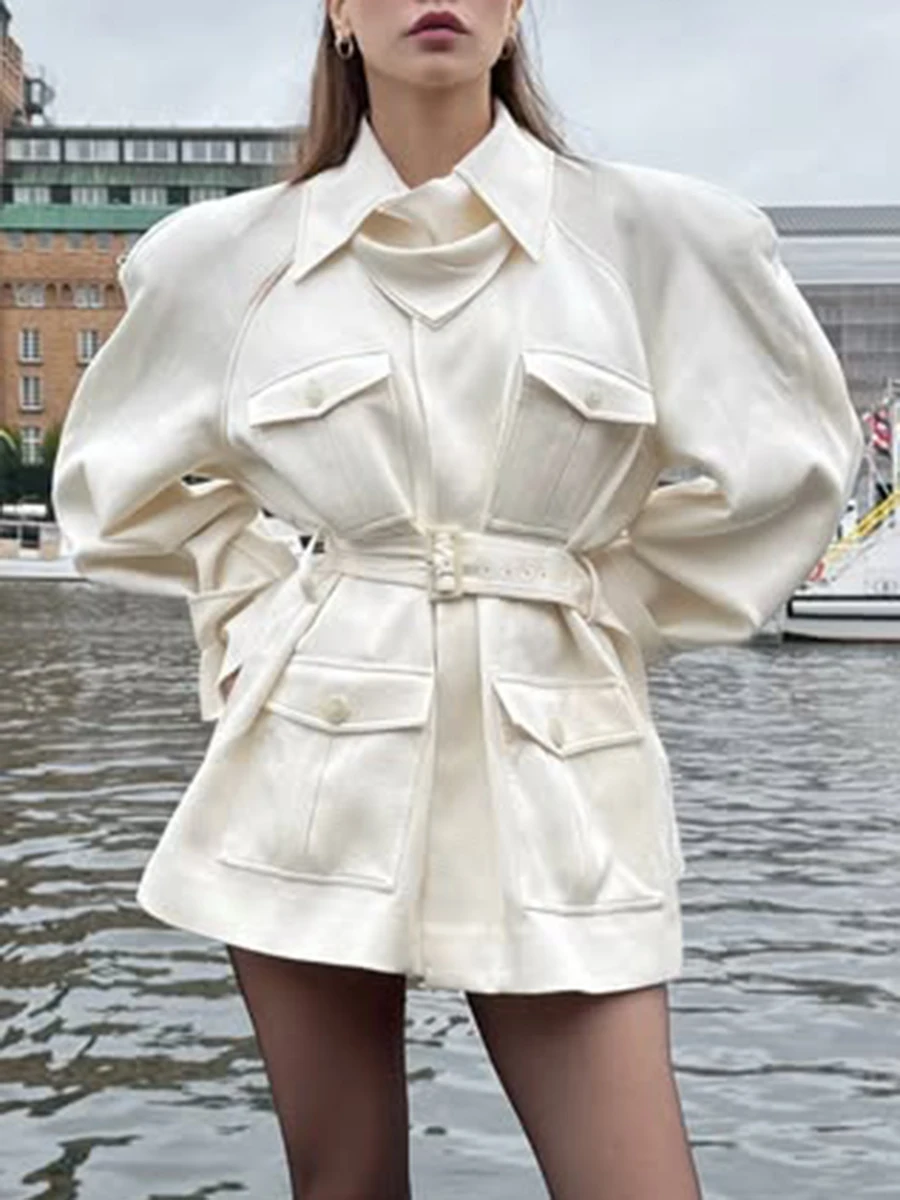 VGH Solid Spliced Pockets Designer Silhouette Jackets For Women Lapel Long Sleeve Autumn Temperament Coat Female Fashion Style