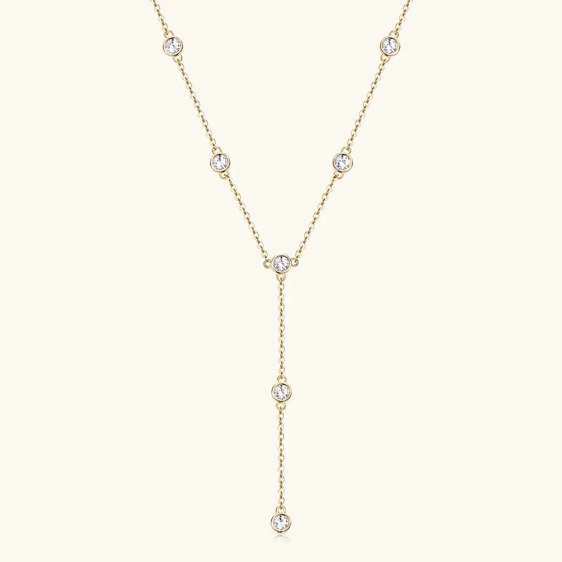 

Fashionable and sophisticated moissanite necklace sweater chain S925 pure silver pendant Christmas gift, birthday gift