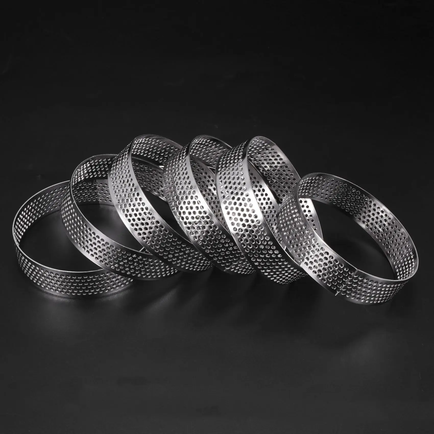 18X Circular Stainless Steel Porous Tart Ring Bottom Tower Pie Cake Mould , 8cm