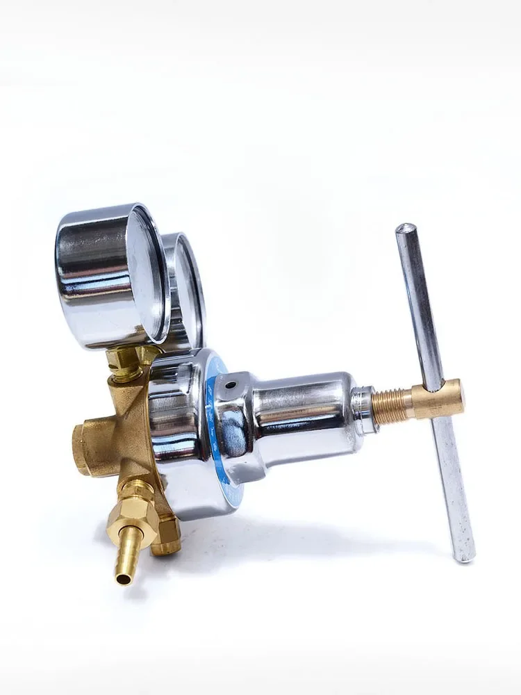 YQY-1A oxygen pressure reducer, large flow rate, large valve body regulator