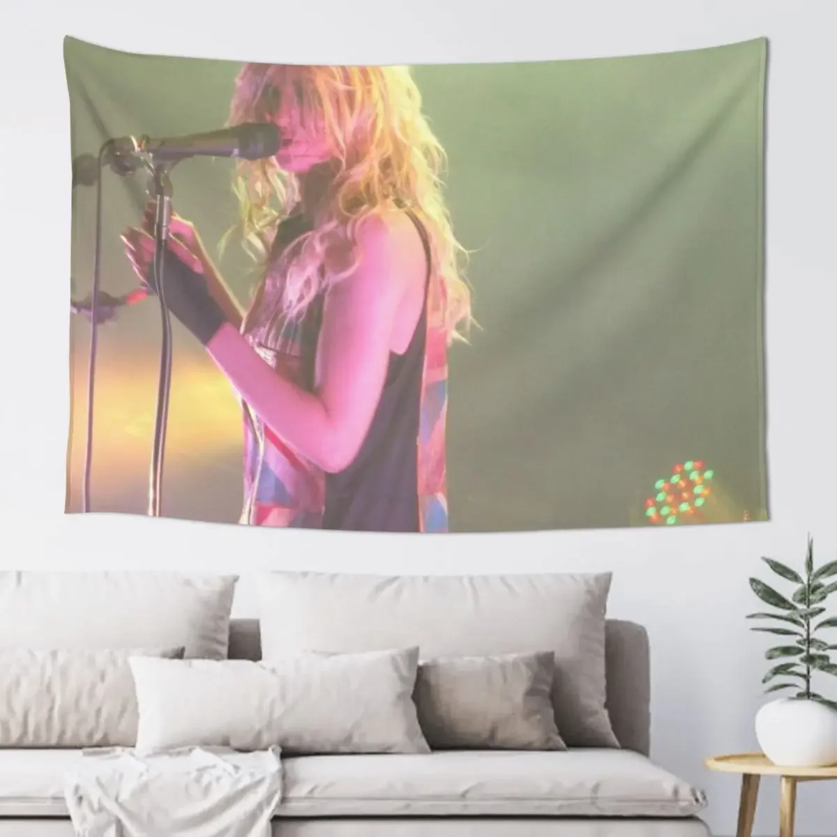

Taylor - The Pretty Reckless Tapestry Decorations For Your Bedroom Decoration Home Tapestry