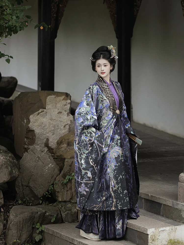 

Original Hanfu Ming Dynas Sle Women's One-Piece Stand Collar Skirt Large Quanti New Model Polyester Fiber