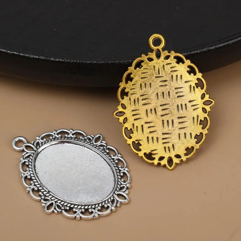 Vintage Oval Lace Bezel Pendant Trays Bronze Alloy Blank Bezel Base Flower Setting Charms Necklace DIY Jewelry Making Accessorie