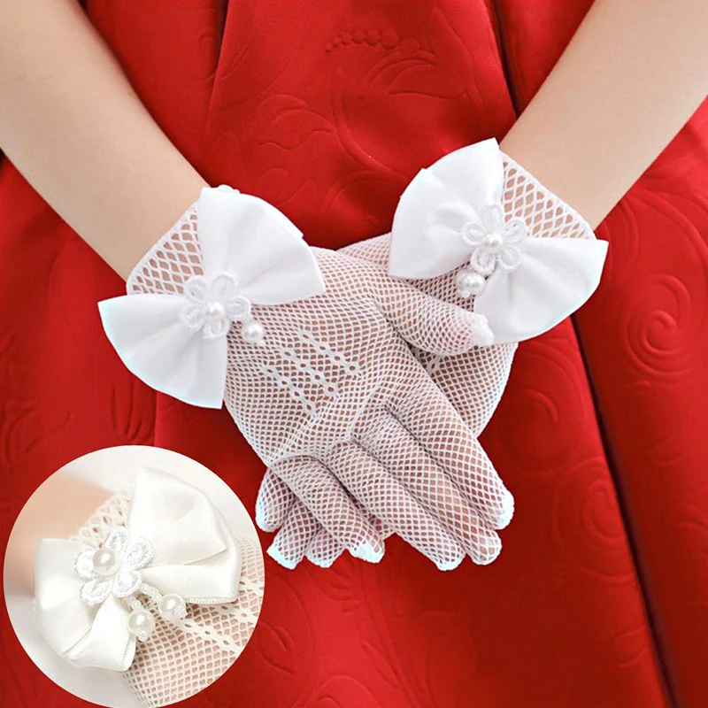 

New Sweet Girls Mesh Bow Lace Floral Pearl Fishnet Gloves Children Fashion Elegant Elasticity Short Gloves Wedding Party Mittens