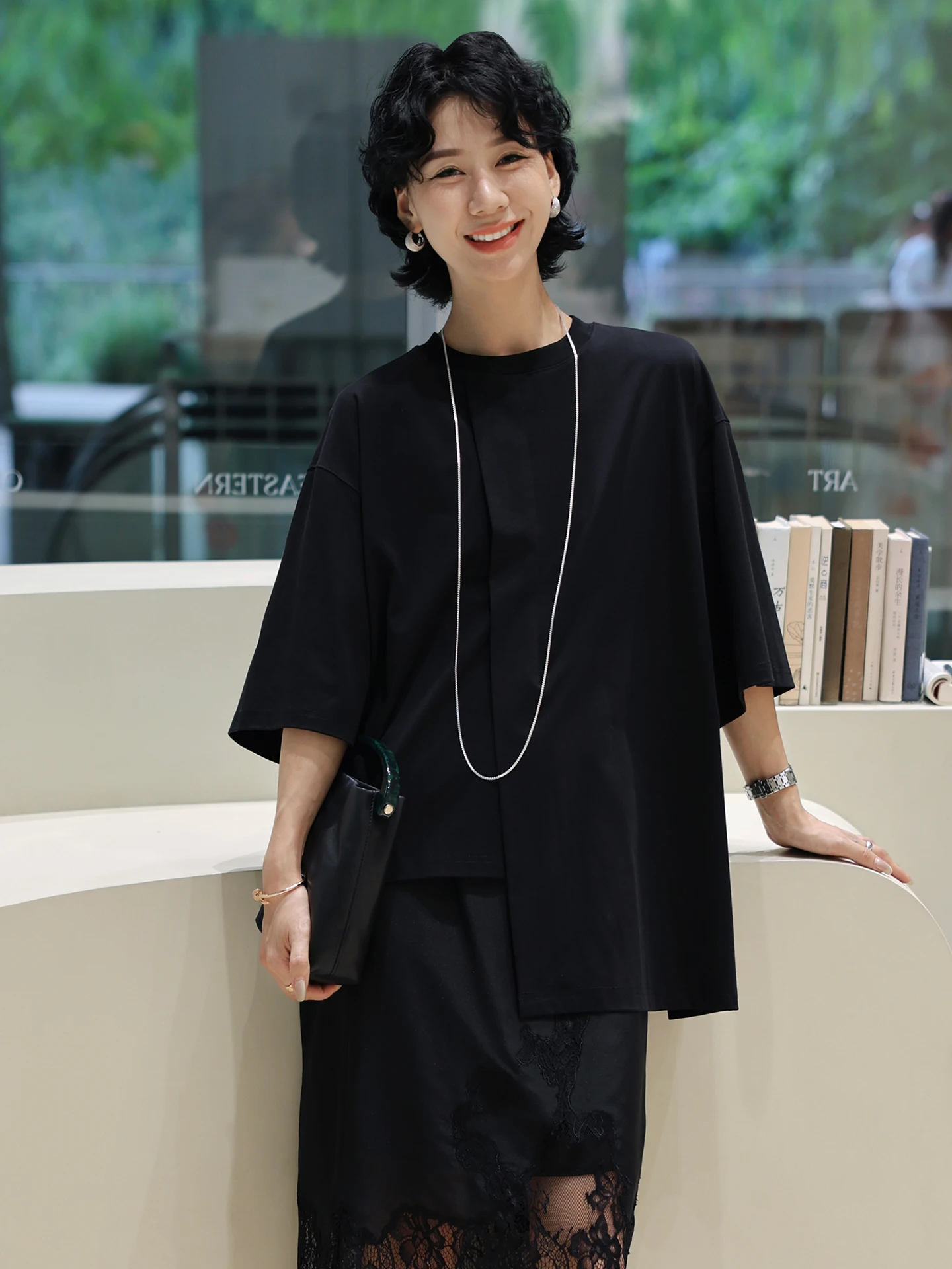 

TT Irregular Splice Five-Quarter Sve T-irt Women's Summer New Sle Asymmetrical Korean Loose Fit Cotton Tee