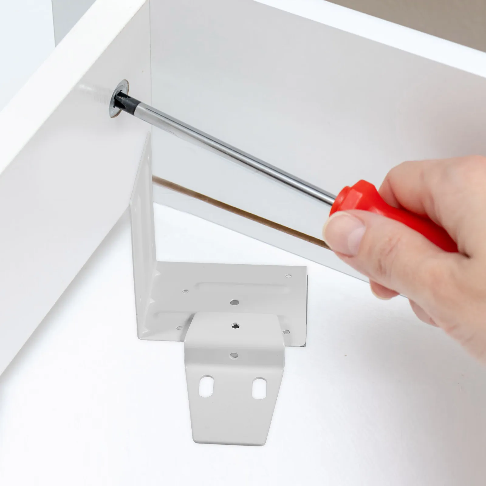 

1 set Heavy Duty Iron Wall Shelf 90 Degree Black Matte Finish Scratch Resistant Space Saving Support Brackets for Wood for Wall