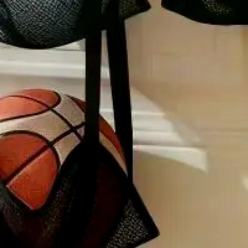 

Держатель для футбольных мячей, настенная сетчатая сумка для хранения спортивного инвентаря для дома и гаража