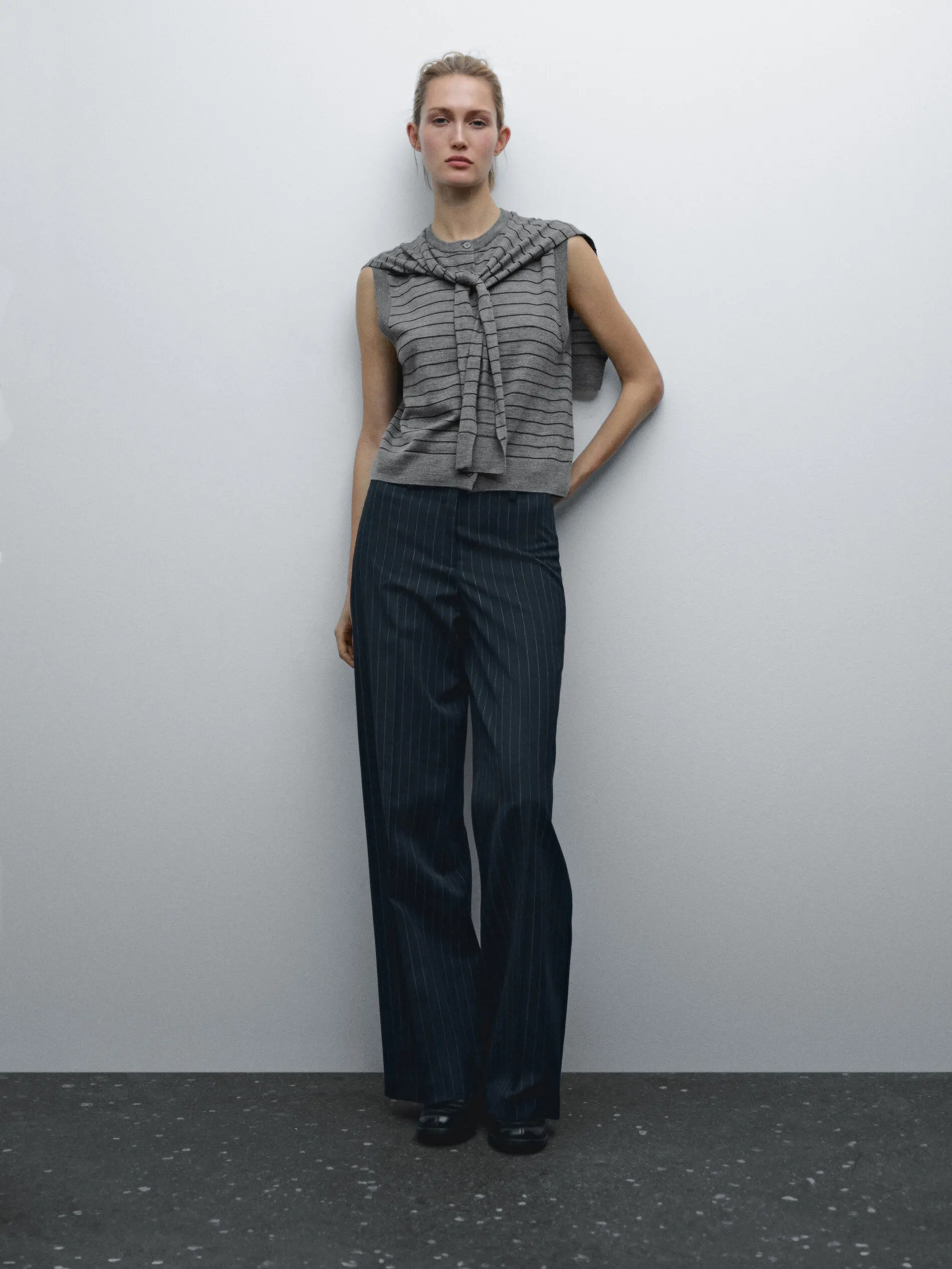 

Ethereal MD 2025 massidutti spring new style of Ladies' casual fashion Pure cotton shawl collar sleeveless knitted vest