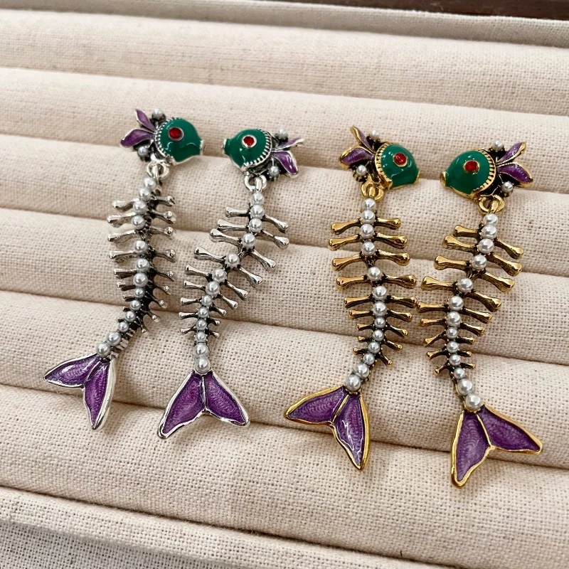 

2025 New Exaggerated colorful tropical fish bone earrings, stylish and minimalist, dripping oil pearl fish tail earrings woman