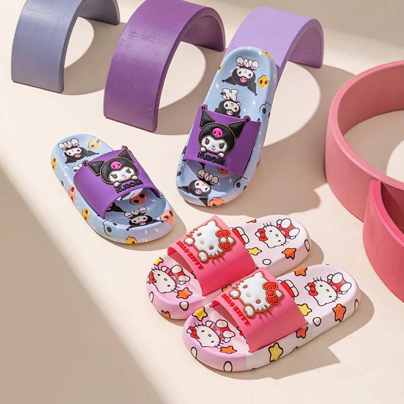 Hello Kitty stylish slippers, non-slip platform sandals, beach shoes, closed-toe mesh shoes, suitable for home and travel wear.