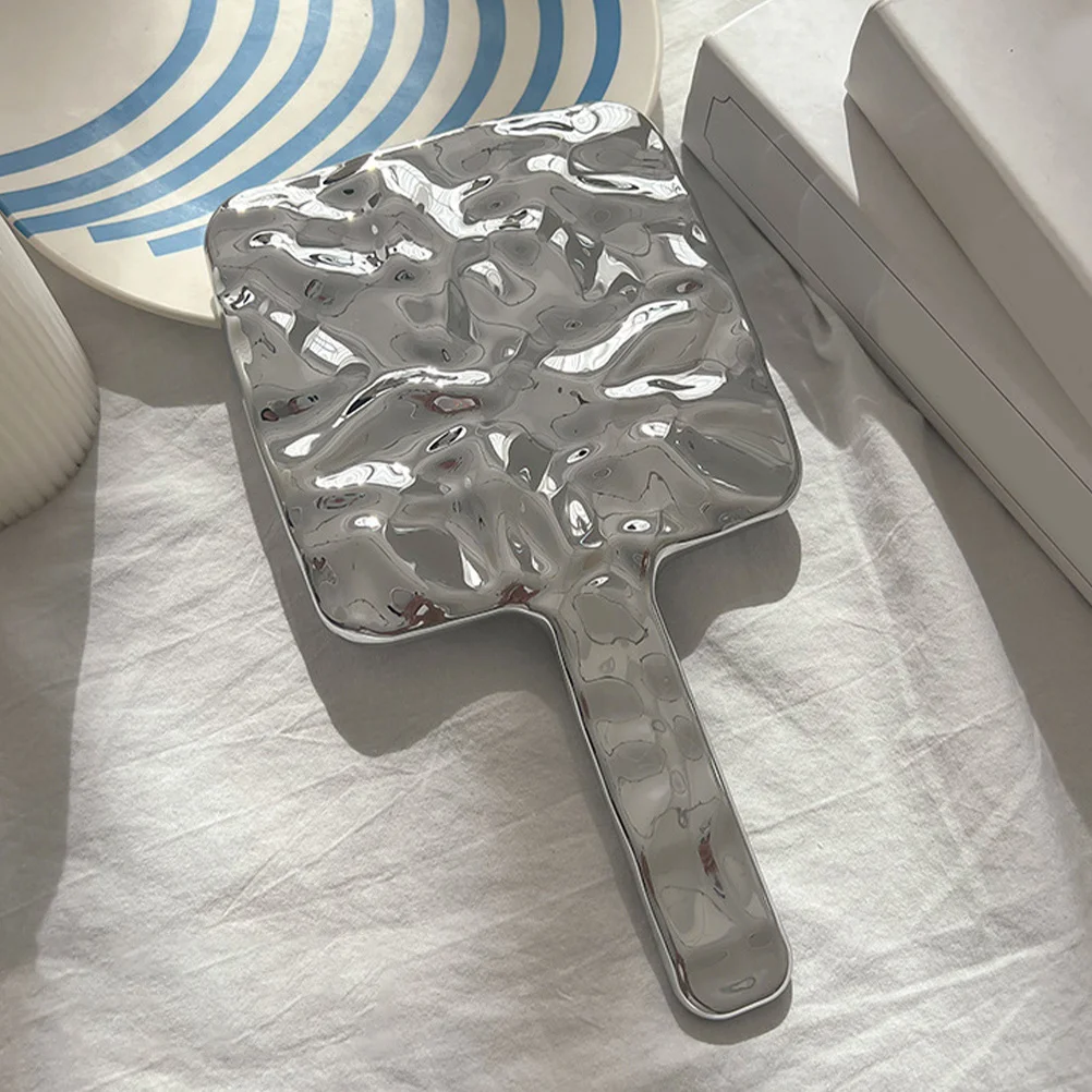 espelho-de-mao-de-alta-clareza-galvanizado-prata-design-portatil-e-duravel-espelho-de-maquiagem-para-uso-diario-espelhos-de-mao-com-alca