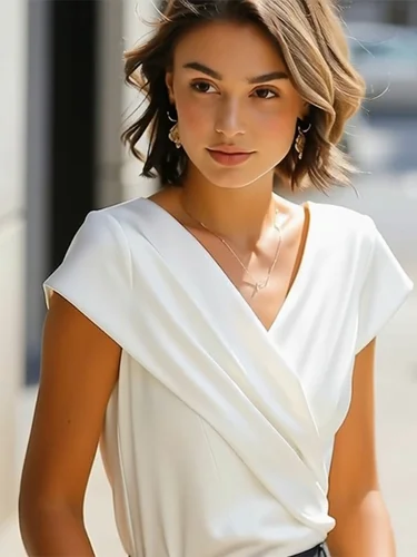 Imagen 2 del producto Camiseta blanca lisa para mujer, camisa ajustada plisada con cuello en V y mangas cortas, blusas y camisas elegantes de verano