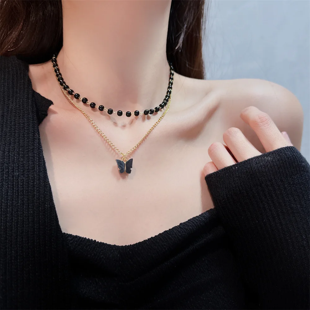 Black Butterfly Pendant Necklace Bead Opal Chain Shiny Women Trendy Temperament Jewelry Choker Necklace Wedding Jewelry