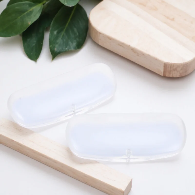

2Pcs Eyeglass Storage Box Frosted Transparent PVC Glasses Case Portable Protector Small Lightweight for School Business