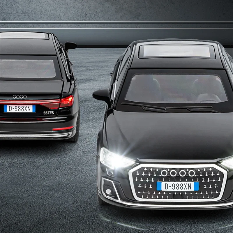 1:32 لأودي A8 2024 سبيكة يموت يلقي سيارات لعبة نموذج الصوت والضوء لعبة المقتنيات هدية عيد ميلاد